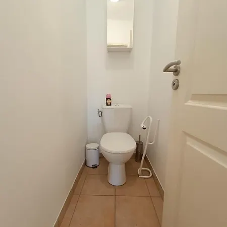 Appartamento Charming Spacious And With 2 Balconies *